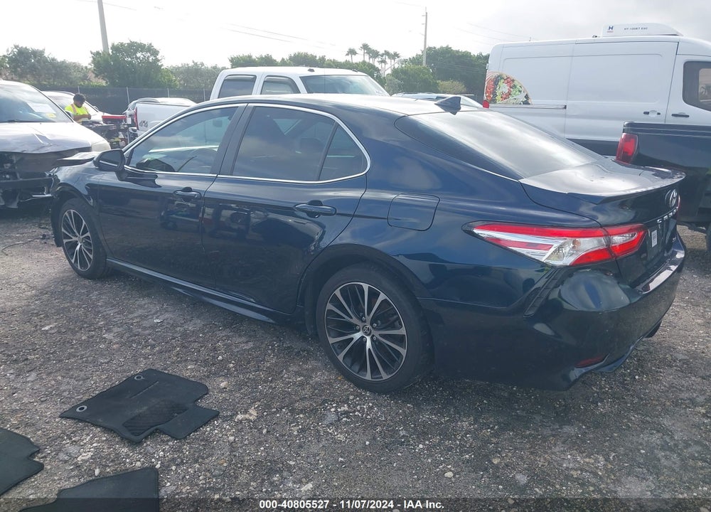 2020 TOYOTA CAMRY SE VIN: 4T1G11AK1LU988867