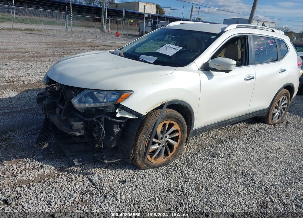 2015 NISSAN ROGUE SL VIN: 5N1AT2MT9FC818888