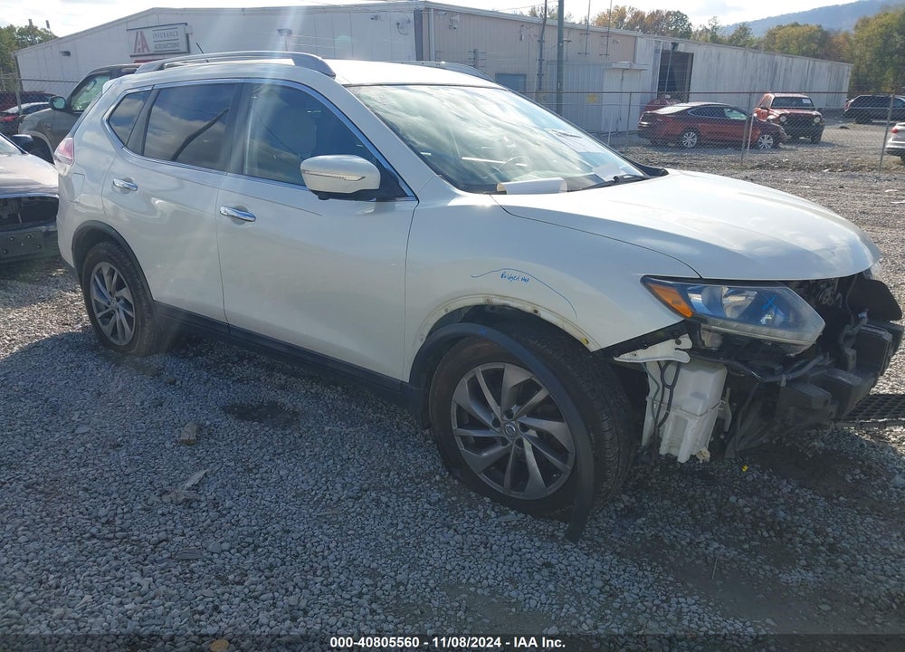 2015 NISSAN ROGUE SL VIN: 5N1AT2MT9FC818888