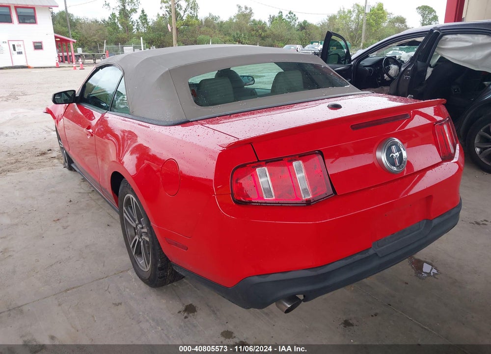 2011 FORD MUSTANG V6 PREMIUM VIN: 1ZVBP8EM2B5120402