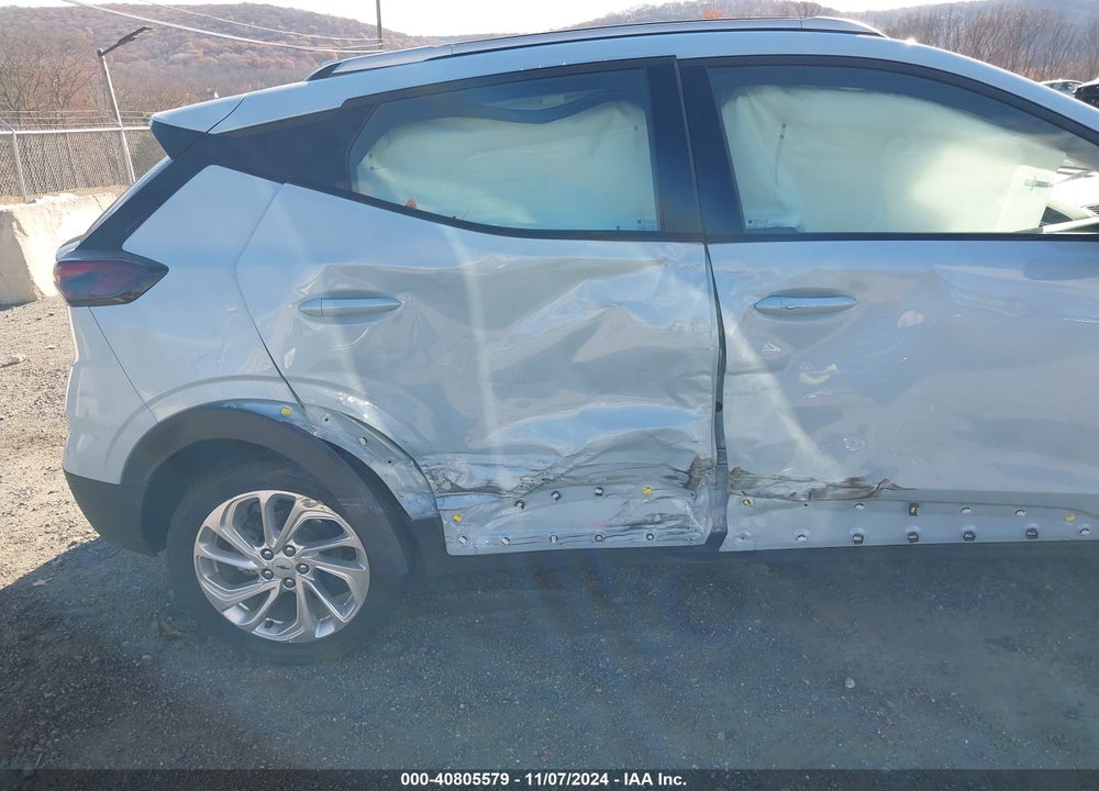 2023 CHEVROLET BOLT EUV FWD LT VIN: 1G1FY6S07P4105956