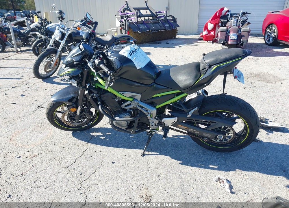 2019 KAWASAKI ZR900 VIN: JKAZR2A14KA003281