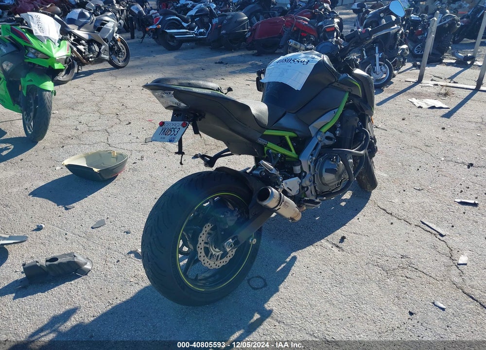 2019 KAWASAKI ZR900 VIN: JKAZR2A14KA003281