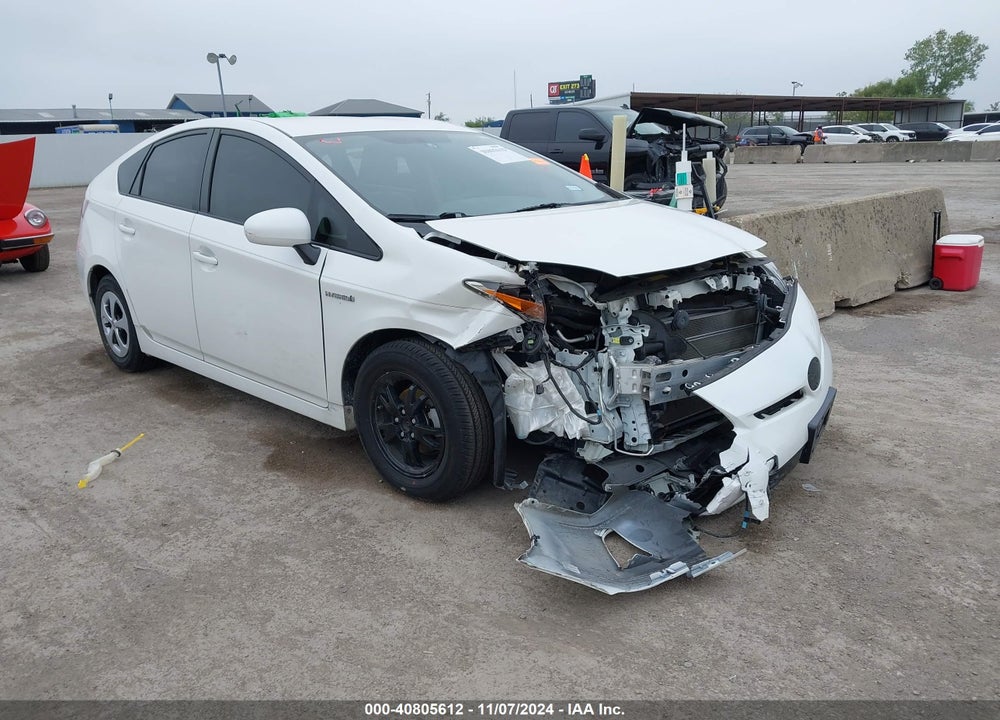 2013 TOYOTA PRIUS THREE VIN: JTDKN3DU1D5627341