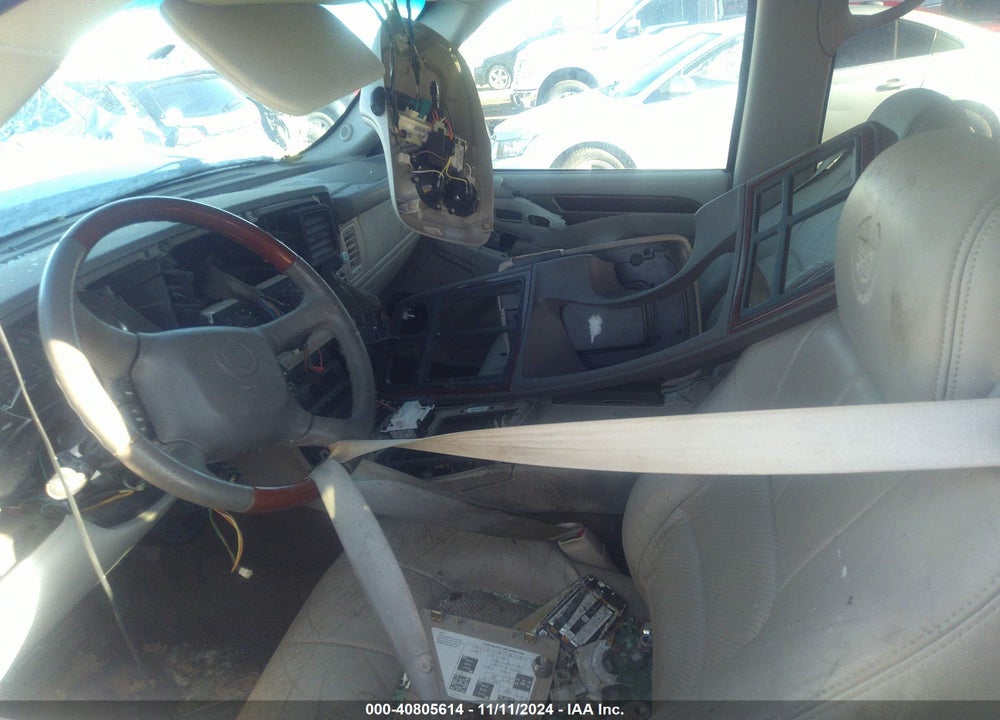 2002 CADILLAC ESCALADE LUXURY VIN: 1GYEK63N12R103656