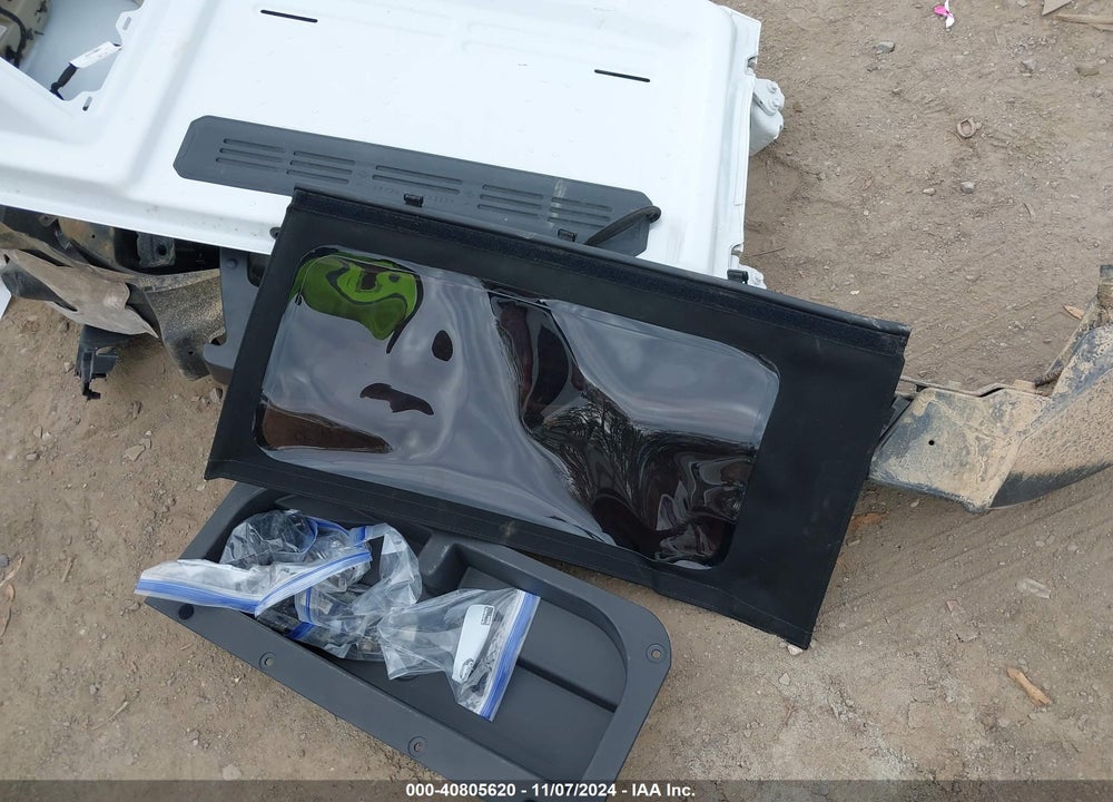 2022 FORD BRONCO VIN: 1FMDE5BH5NLA84692