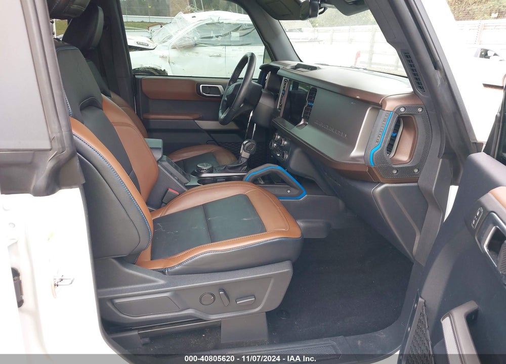 2022 FORD BRONCO VIN: 1FMDE5BH5NLA84692