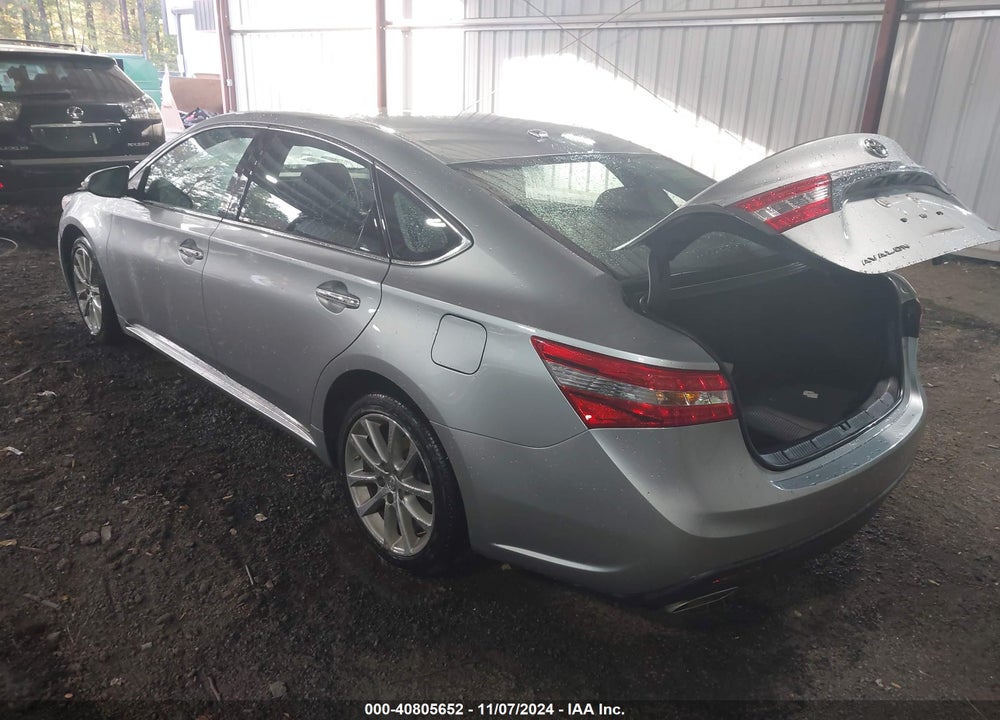 2015 TOYOTA AVALON XLE TOURING VIN: 4T1BK1EB1FU152482