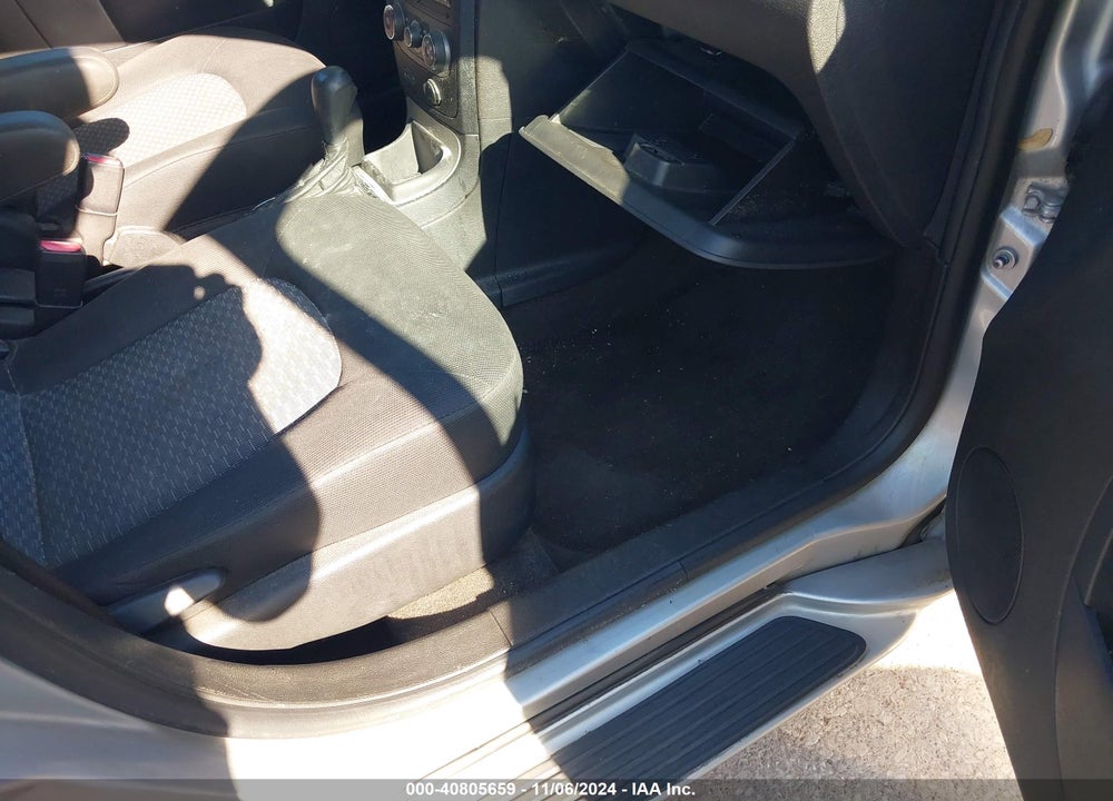 2011 CHEVROLET HHR LT VIN: 3GNBABFW1BS558083