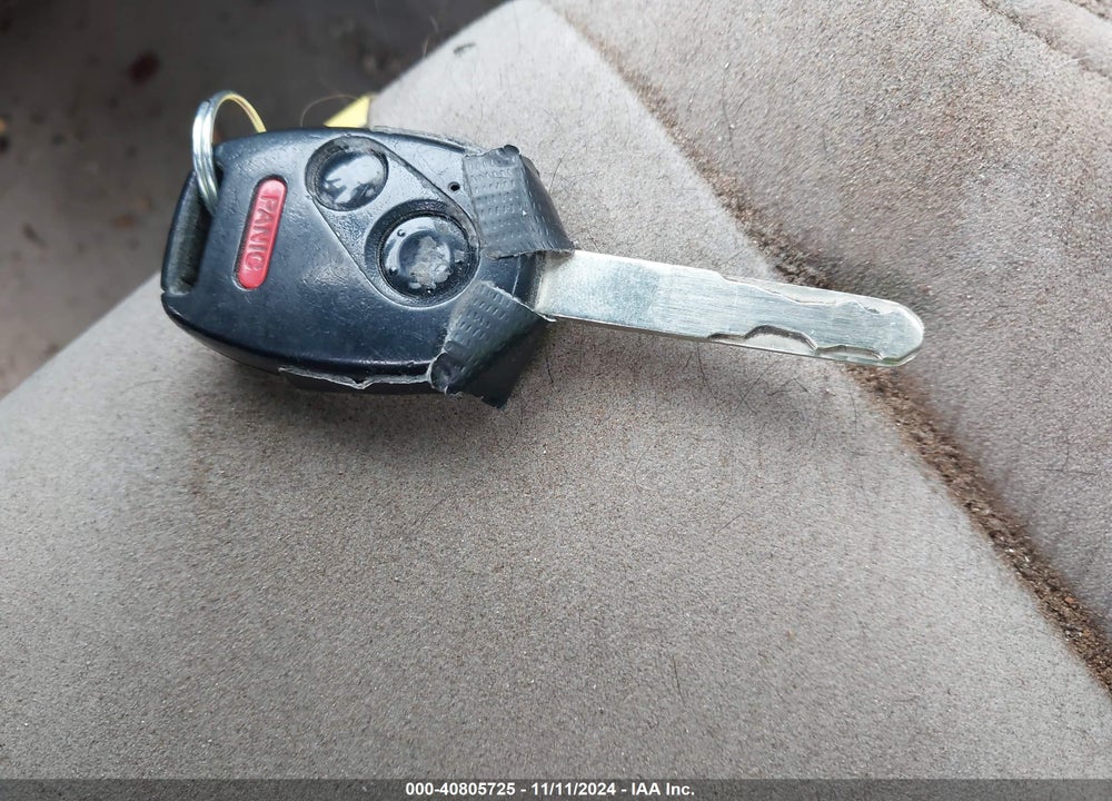 2011 HONDA CIVIC VIN: 2HGFA1F59BH536218