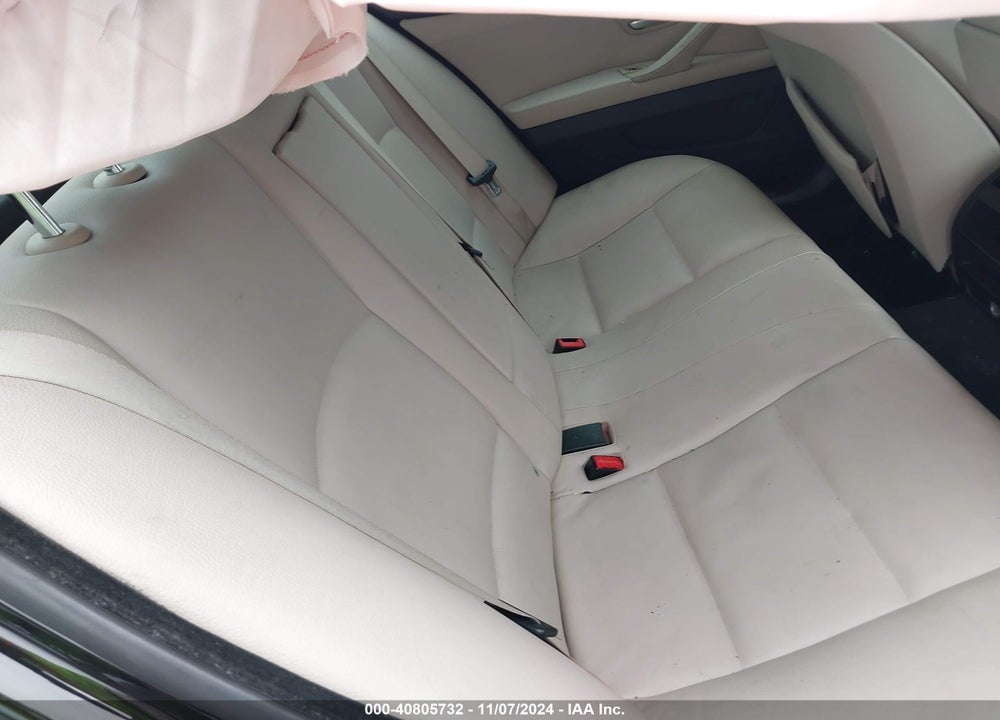 2011 BMW 528I VIN: WBAFR1C5XBC745740