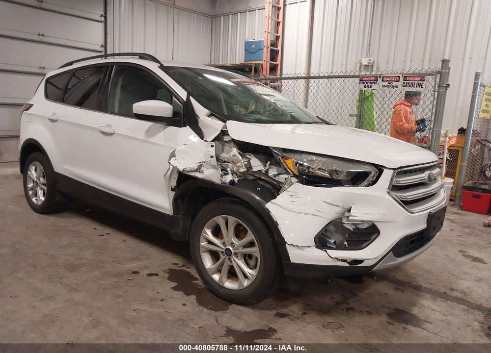 2018 FORD ESCAPE SE VIN: 1FMCU9GD8JUA55090