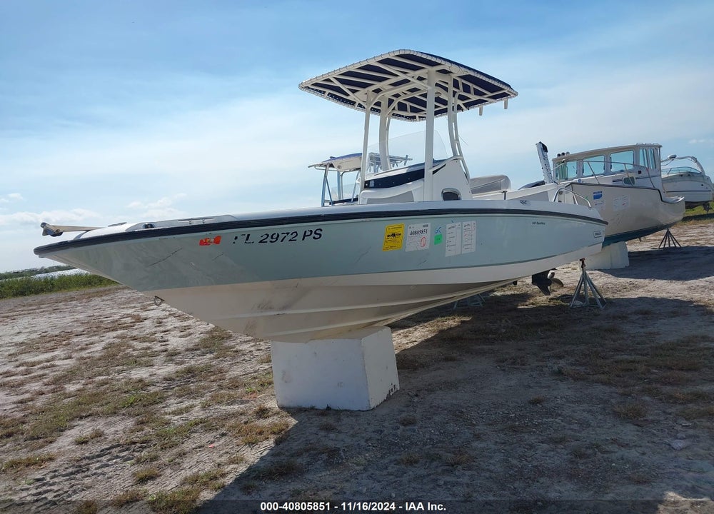 2014 BOSTON WHALER OTHER VIN: BWCE1571C414