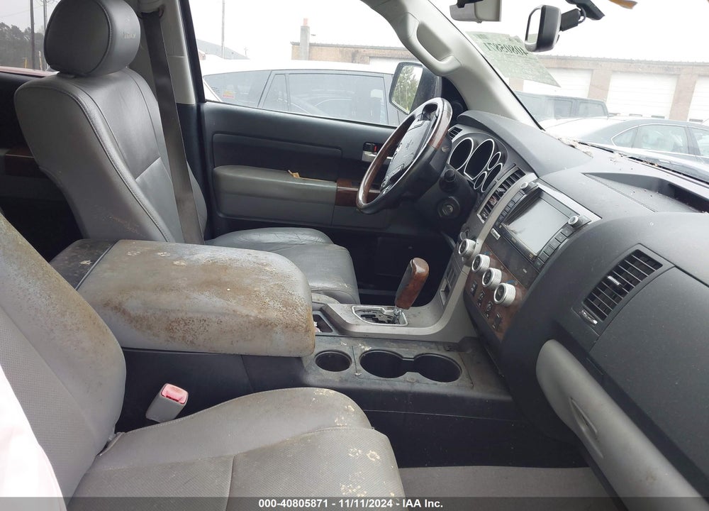 2011 TOYOTA TUNDRA LIMITED 5.7L V8 VIN: 5TFHW5F10BX163739