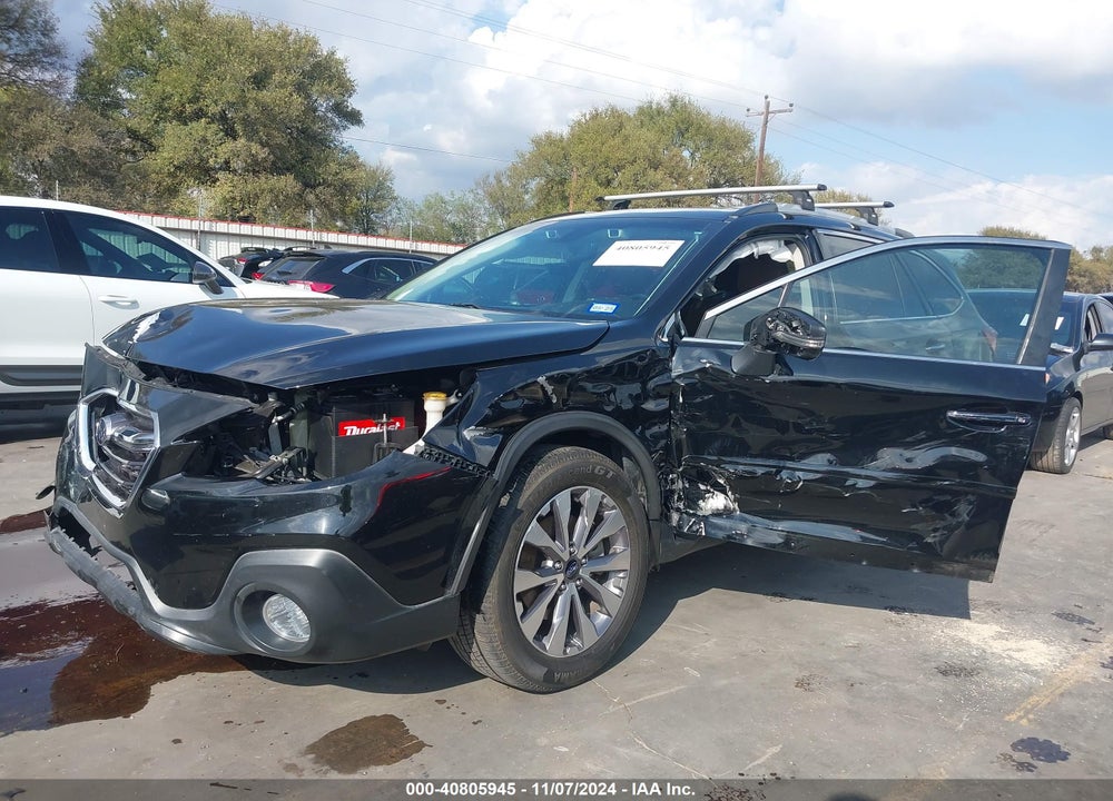 2018 SUBARU OUTBACK 3.6R TOURING VIN: 4S4BSETC6J3238601