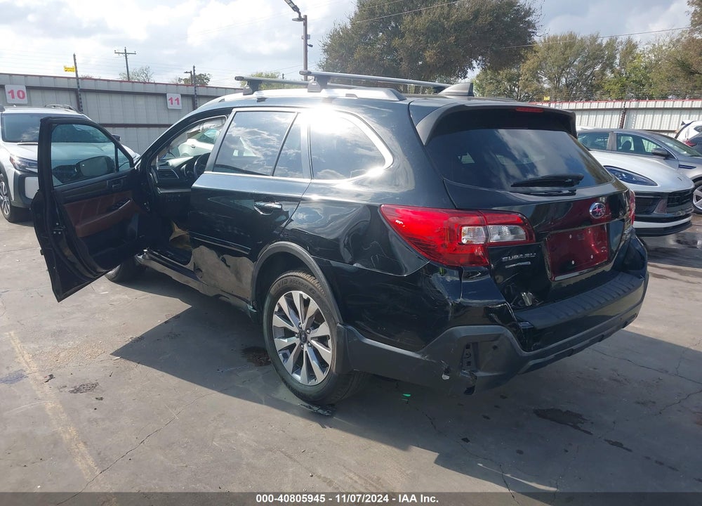 2018 SUBARU OUTBACK 3.6R TOURING VIN: 4S4BSETC6J3238601