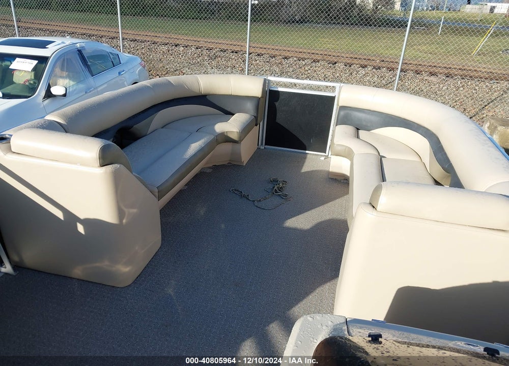 2013 HARRIS SUNLINER 220 VIN: HAMP1208H213