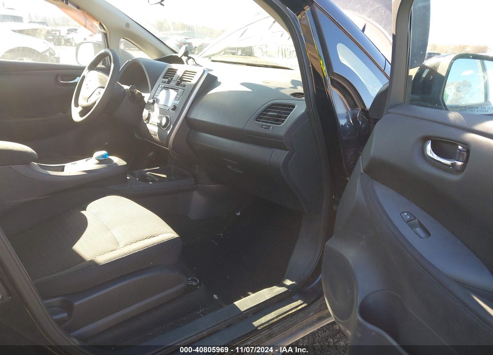2017 NISSAN LEAF S VIN: 1N4BZ0CP3HC308500
