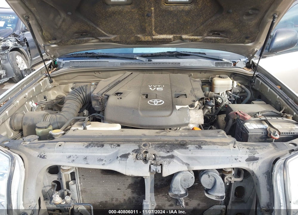 2005 TOYOTA 4RUNNER SR5 V6 VIN: JTEZU14R158037038