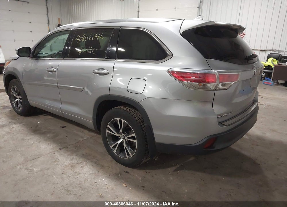 2016 TOYOTA HIGHLANDER XLE V6 VIN: 5TDJKRFH5GS287634