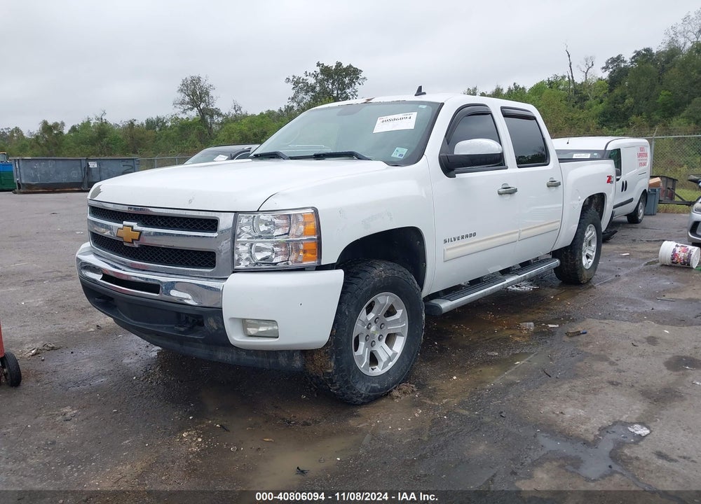 2011 CHEVROLET SILVERADO 1500 LT VIN: 3GCPKSE35BG221521