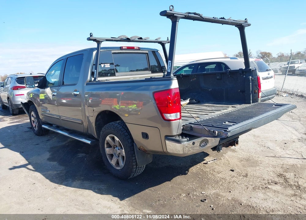 2007 NISSAN TITAN SE VIN: 1N6BA07B77N243439