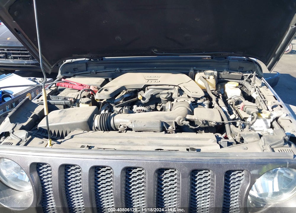 2018 JEEP WRANGLER UNLIMITED SPORT S 4X4 VIN: 1C4HJXDG9JW179136