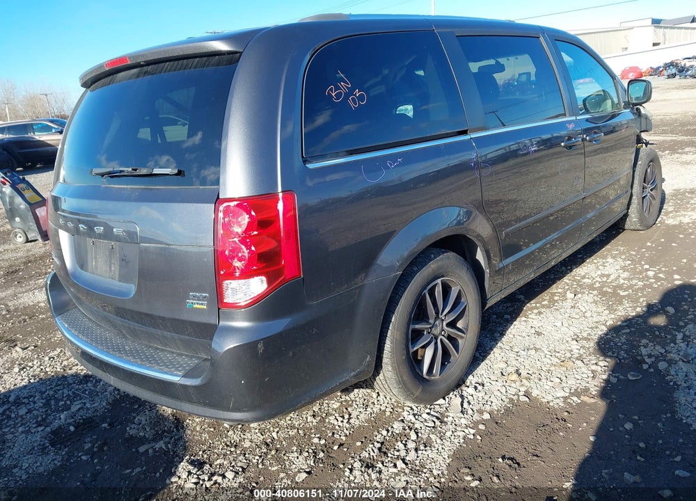 2017 DODGE GRAND CARAVAN SXT VIN: 2C4RDGCG2HR801124