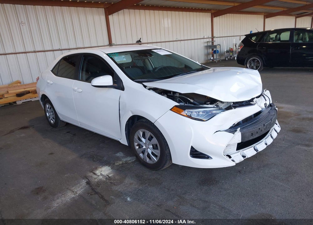 2018 TOYOTA COROLLA L VIN: 2T1BURHE3JC031753