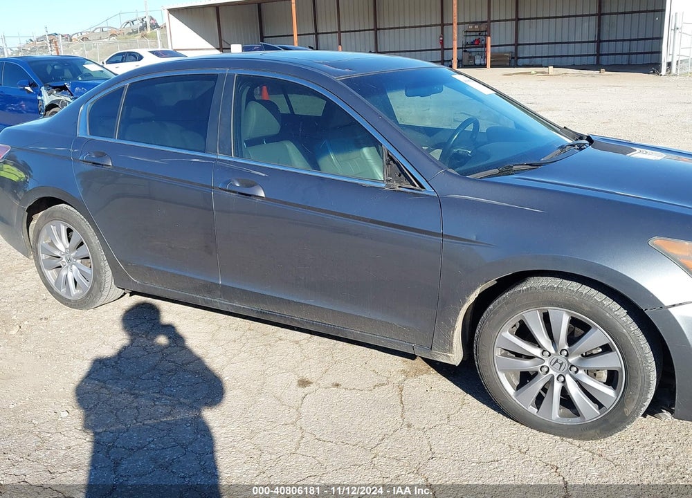 2011 HONDA ACCORD 2.4 EX-L VIN: 1HGCP2F89BA092368