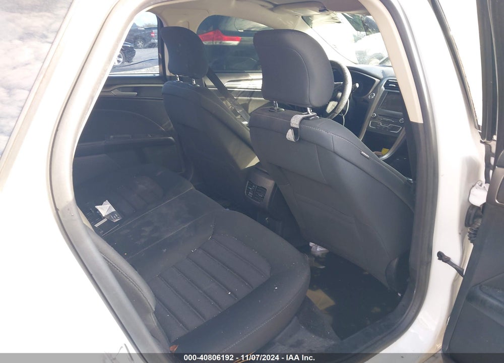 2018 FORD FUSION SE VIN: 3FA6P0HD3JR174780
