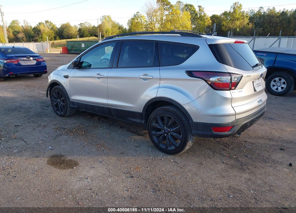 2017 FORD ESCAPE SE VIN: 1FMCU9GDXHUC06358