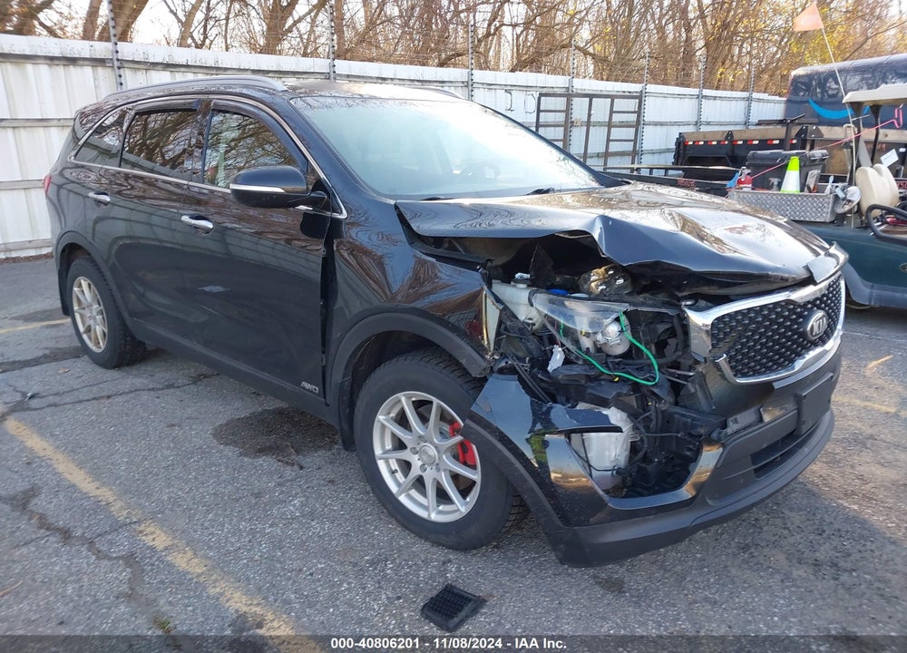 2018 KIA SORENTO 2.4L LX VIN: 5XYPGDA34JG358093