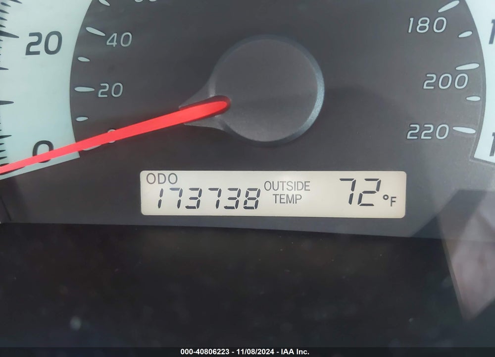 2008 TOYOTA CAMRY SE VIN: 4T1BE46K18U745060