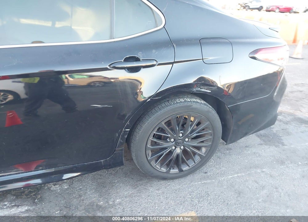 2018 TOYOTA CAMRY SE VIN: JTNB11HK6J3068798