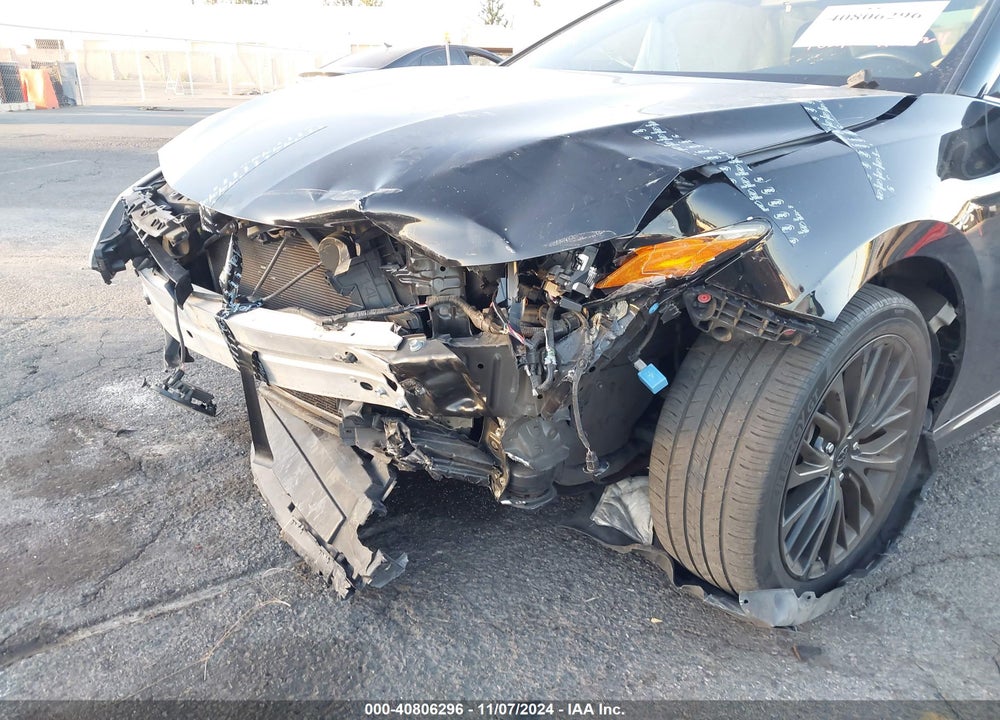 2018 TOYOTA CAMRY SE VIN: JTNB11HK6J3068798