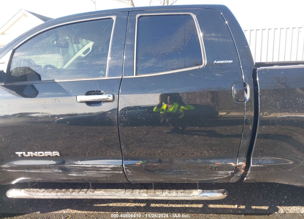 2017 TOYOTA TUNDRA VIN: 5TFBY5F11HX628165