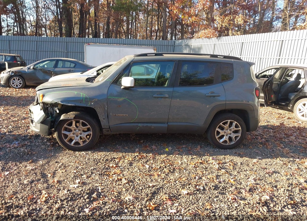 2017 JEEP RENEGADE LATITUDE 4X4 VIN: ZACCJBBBXHPE97911