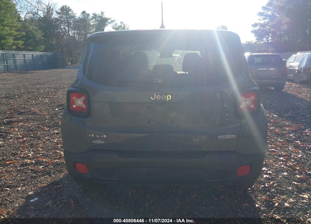 2017 JEEP RENEGADE LATITUDE 4X4 VIN: ZACCJBBBXHPE97911