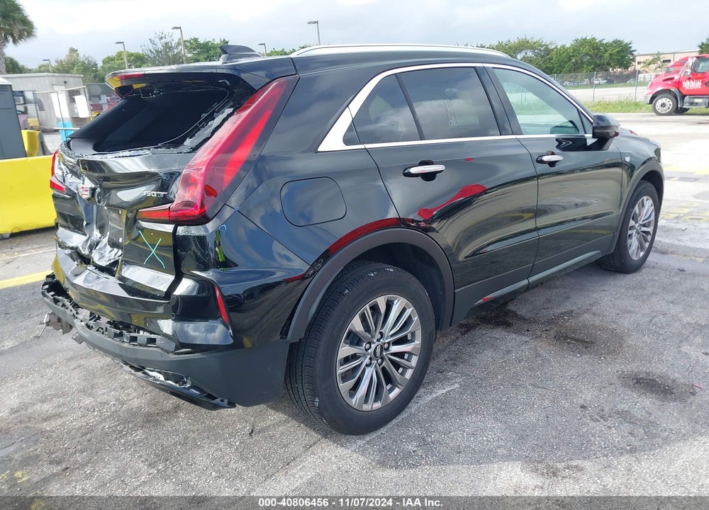 2024 CADILLAC XT4 FWD PREMIUM LUXURY VIN: 1GYFZCR40RF149035