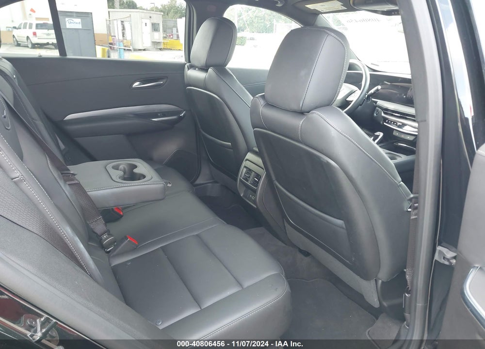 2024 CADILLAC XT4 FWD PREMIUM LUXURY VIN: 1GYFZCR40RF149035