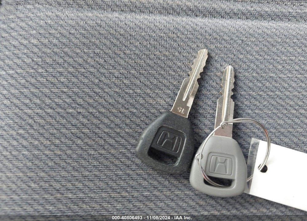 2000 HONDA ACCORD 2.3 LX VIN: JHMCG5647YC030363