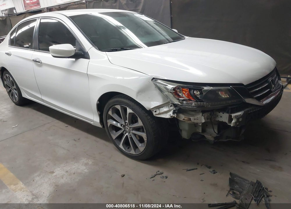 2013 HONDA ACCORD LX VIN: 1HGCR2F34DA168032