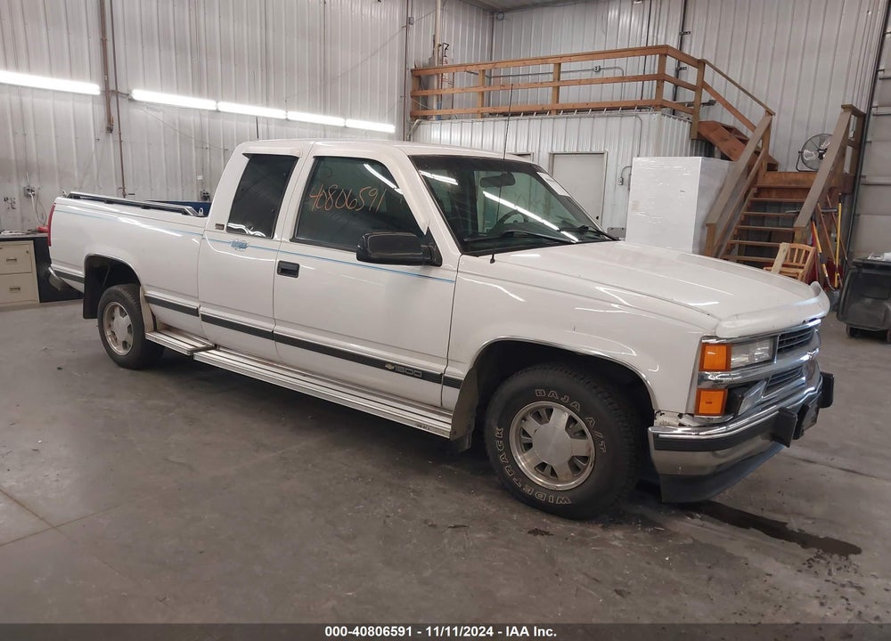 1996 CHEVROLET GMT-400 C1500 VIN: 1GCEC19M5TE118450