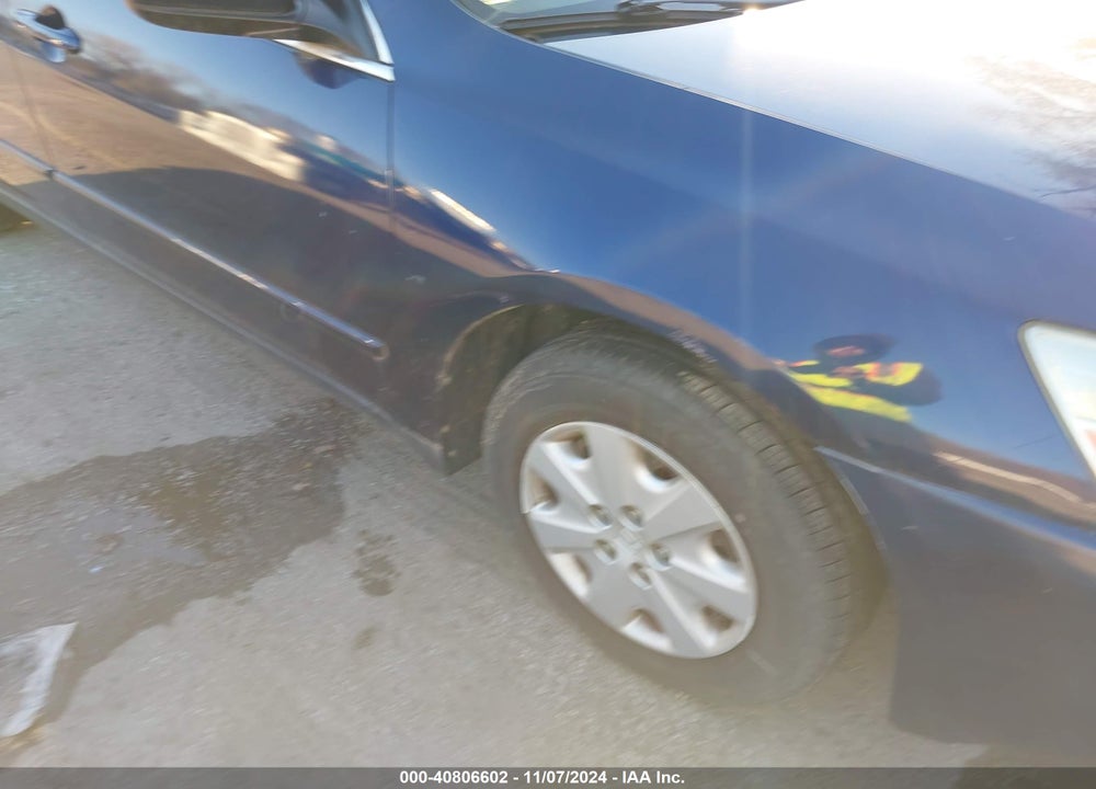 2004 HONDA ACCORD SDN LX VIN: 1HGCM56324A164075