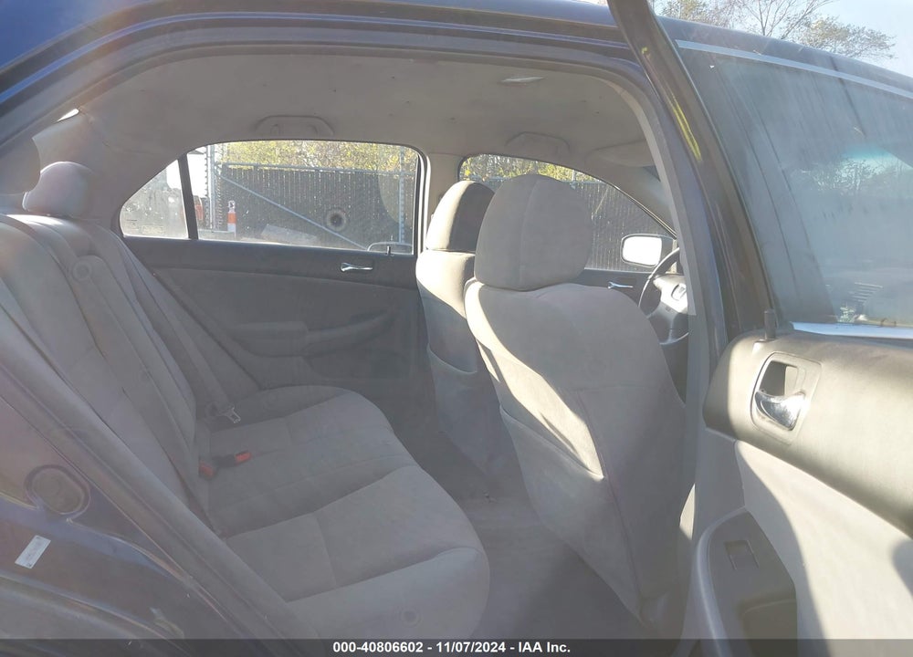 2004 HONDA ACCORD SDN LX VIN: 1HGCM56324A164075