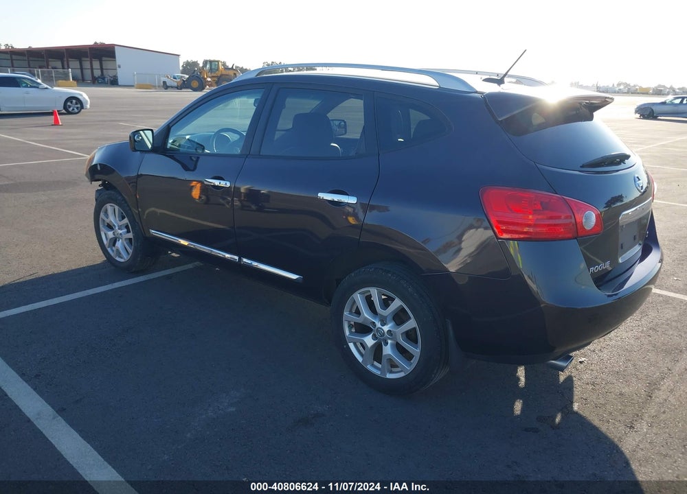 2013 NISSAN ROGUE SV W/SL PKG VIN: JN8AS5MT2DW000363