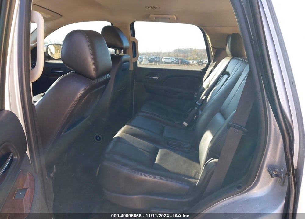 2011 CHEVROLET TAHOE LT VIN: 1GNSKBE07BR112730