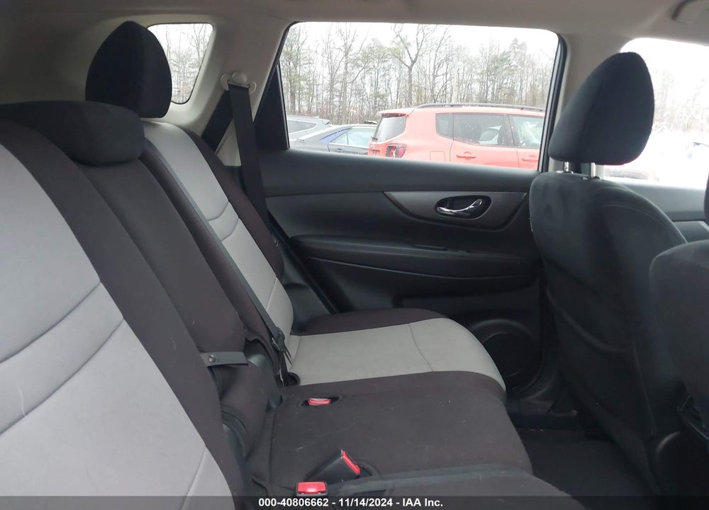 2015 NISSAN ROGUE SV VIN: 5N1AT2MV3FC769785