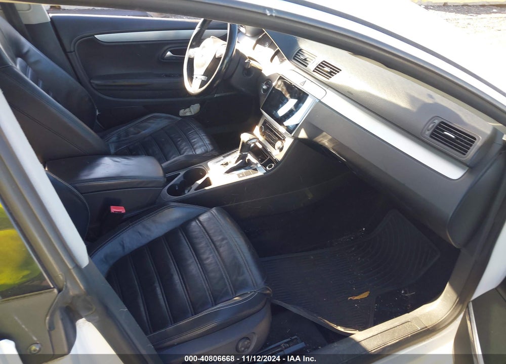 2009 VOLKSWAGEN CC VR6 VIN: WVWGU73C19E544105